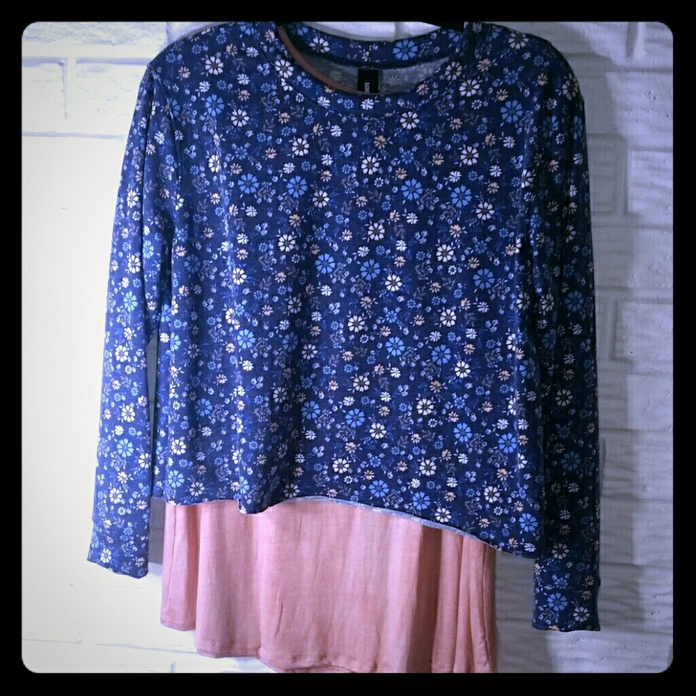 Agnes and Dora Pullover Sweater